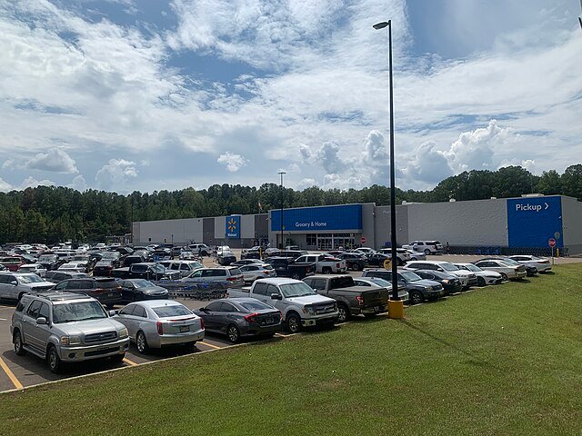 Walmart’s Tariff-Driven Price Hikes: What Shoppers Need to Know